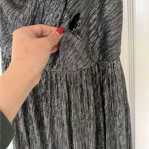 Dress The Population Kienna Gown - Picture 4 of 8